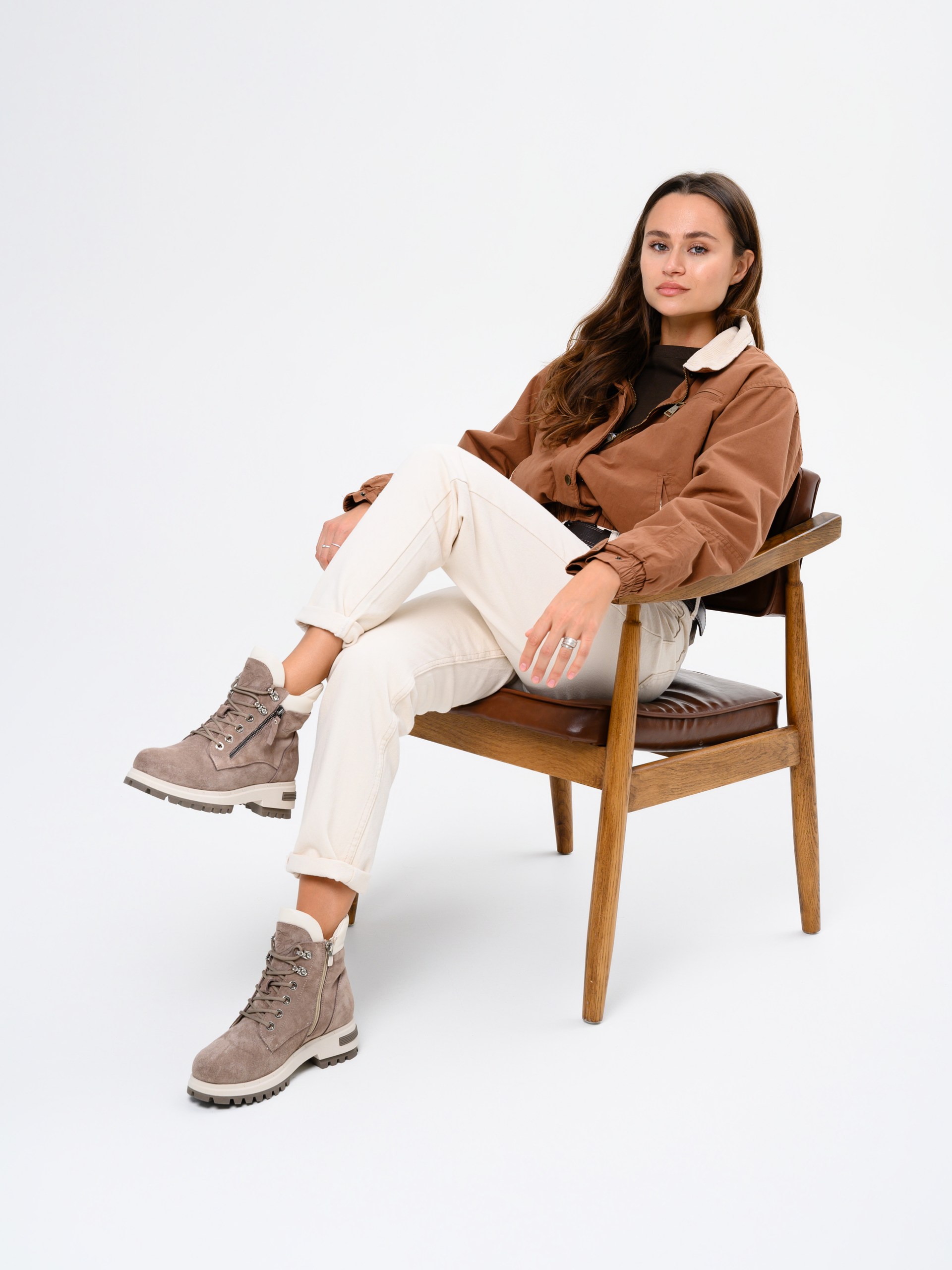 картинка Ботинки ED'ART 261.uno9'br. Капучино замша+бежевый от интернет магазина