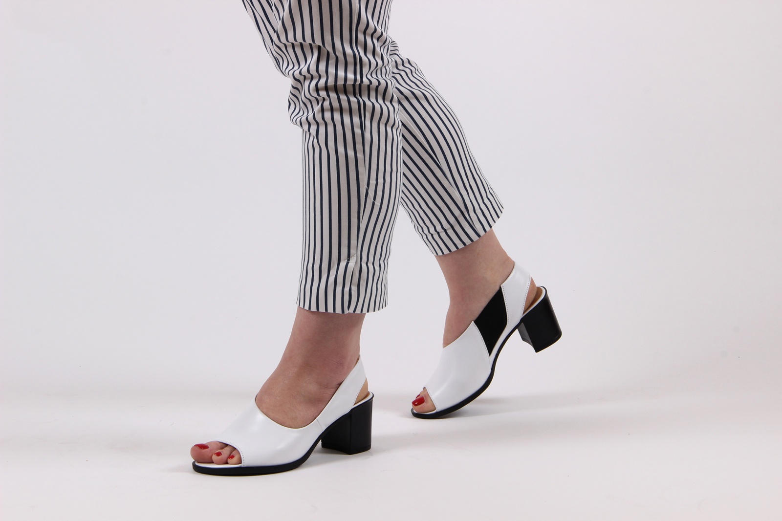 картинка Босоножки ED'ART 6011.624'bl.white от интернет магазина