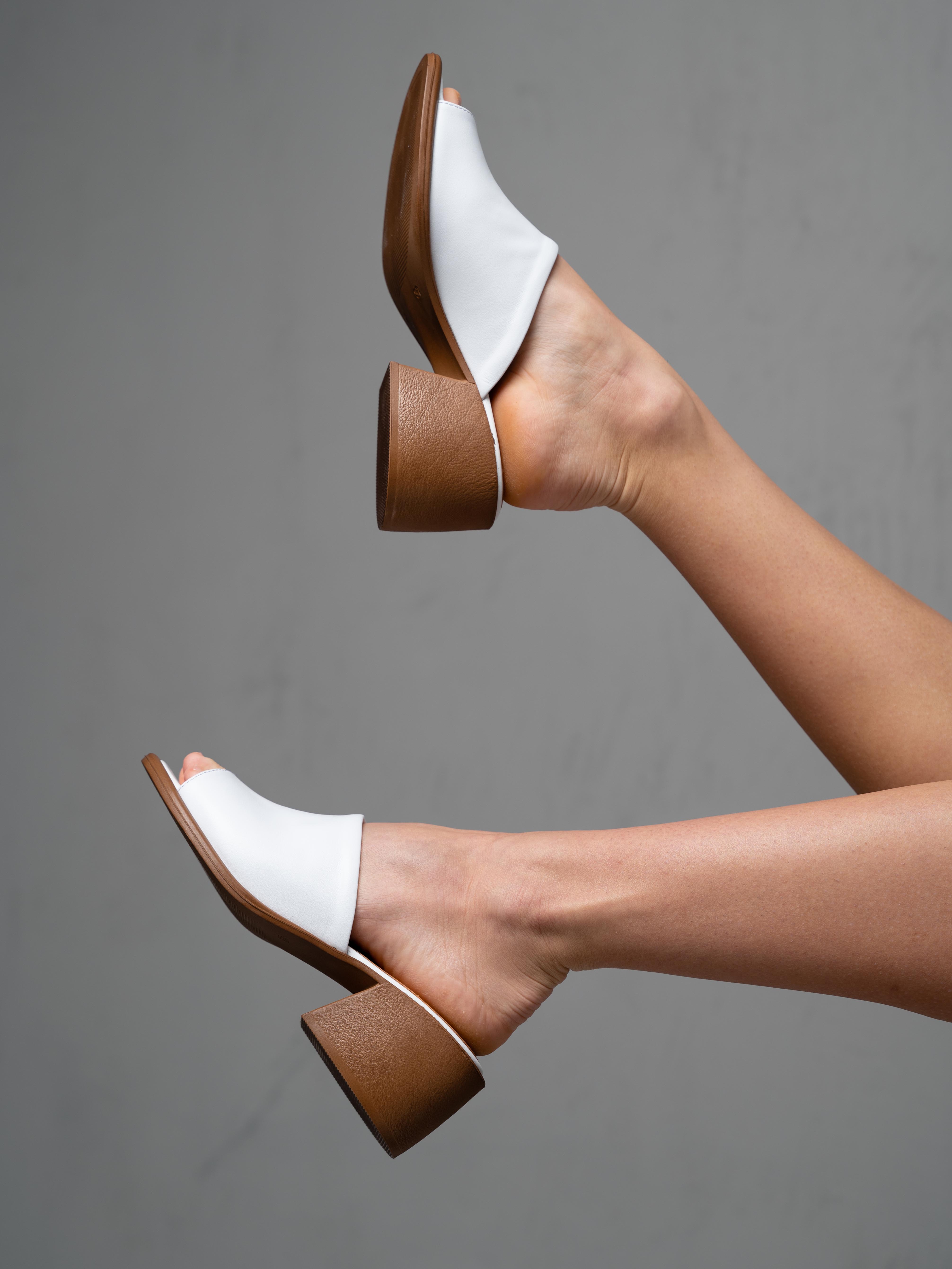 картинка Босоножки ED'ART 4012.23663'br. Белый+коричневый от интернет магазина