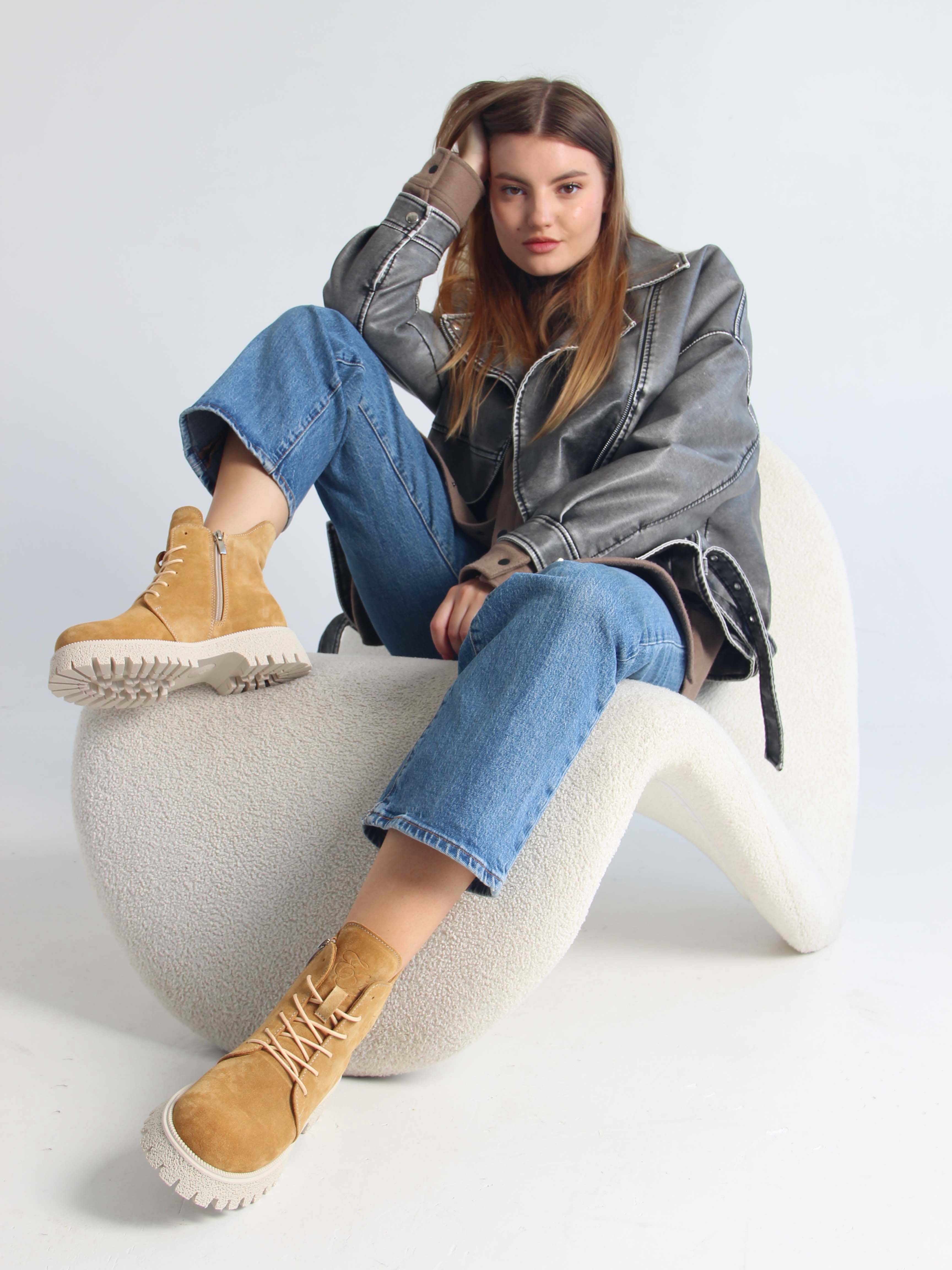 картинка Ботинки ED'ART 228.V.1541'be. светло-желтый замша от интернет магазина