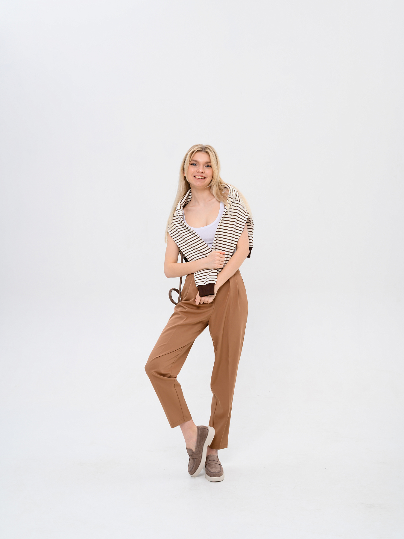 картинка Лоферы туфли ED'ART 176.1593'be. Капучино замша от интернет магазина