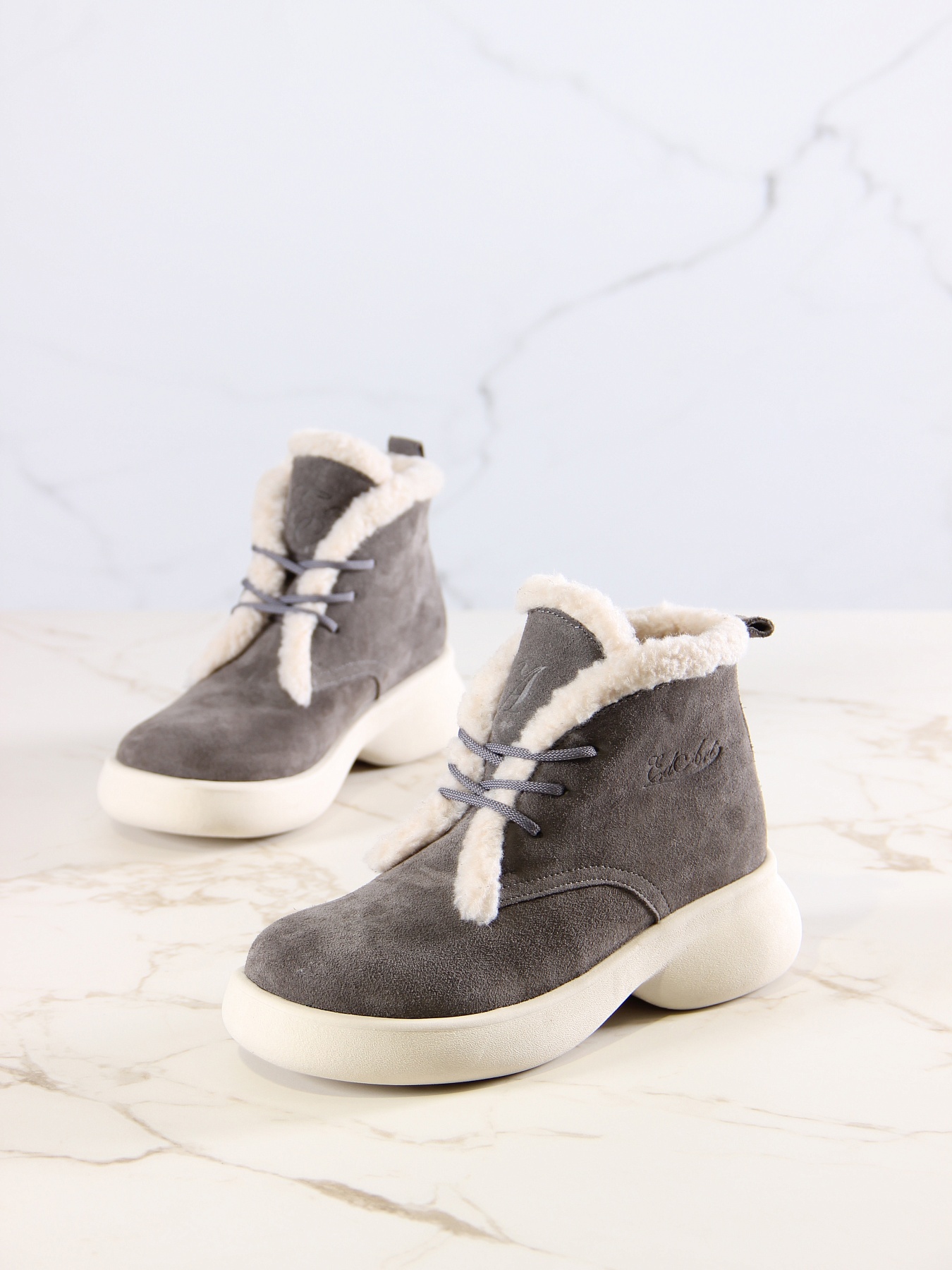 картинка Ботинки  ED'ART 308.927'be.Серый замок замша з от интернет магазина