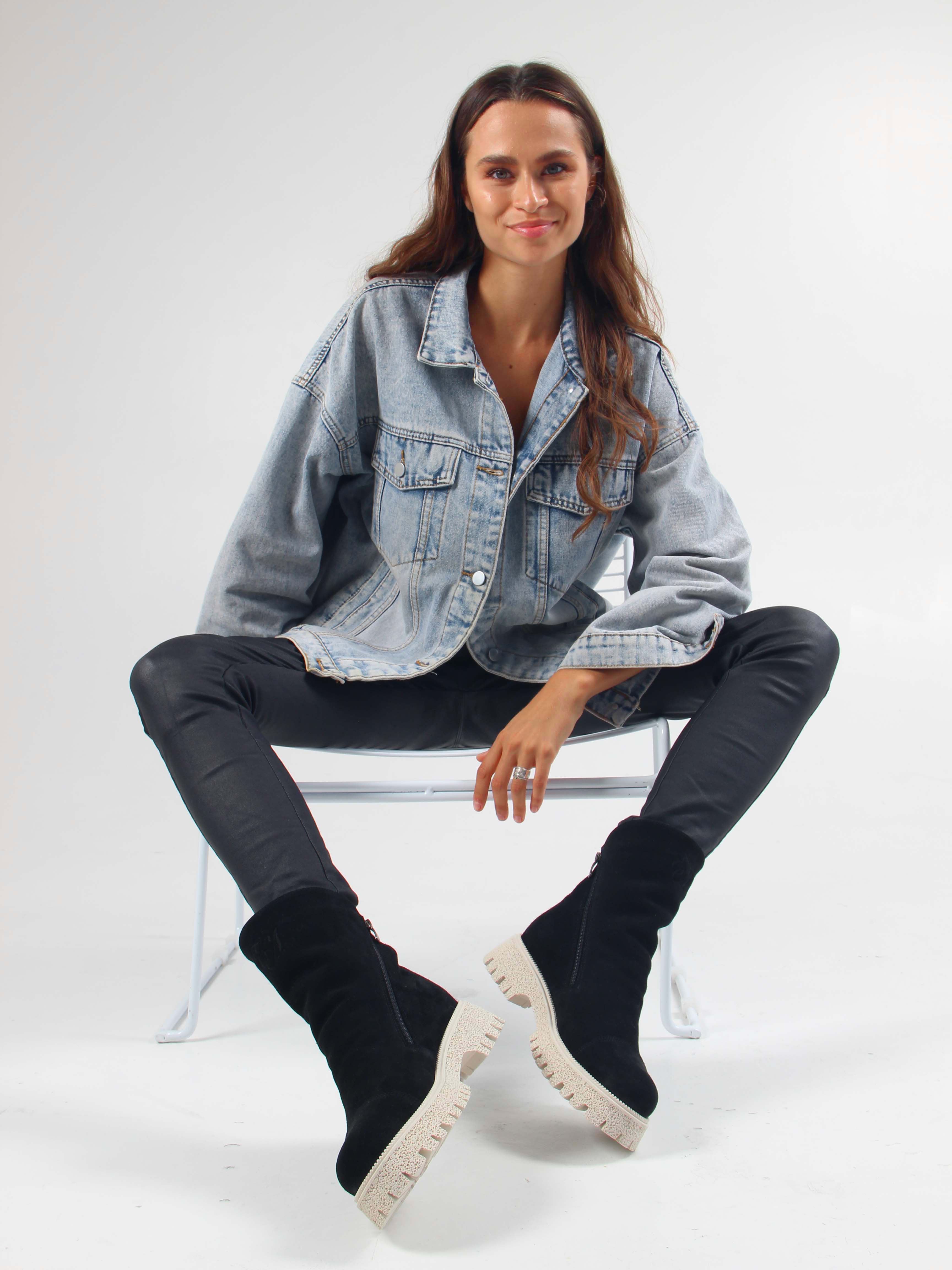 картинка Ботинки ED'ART 233.1541'be. Черный замша от интернет магазина