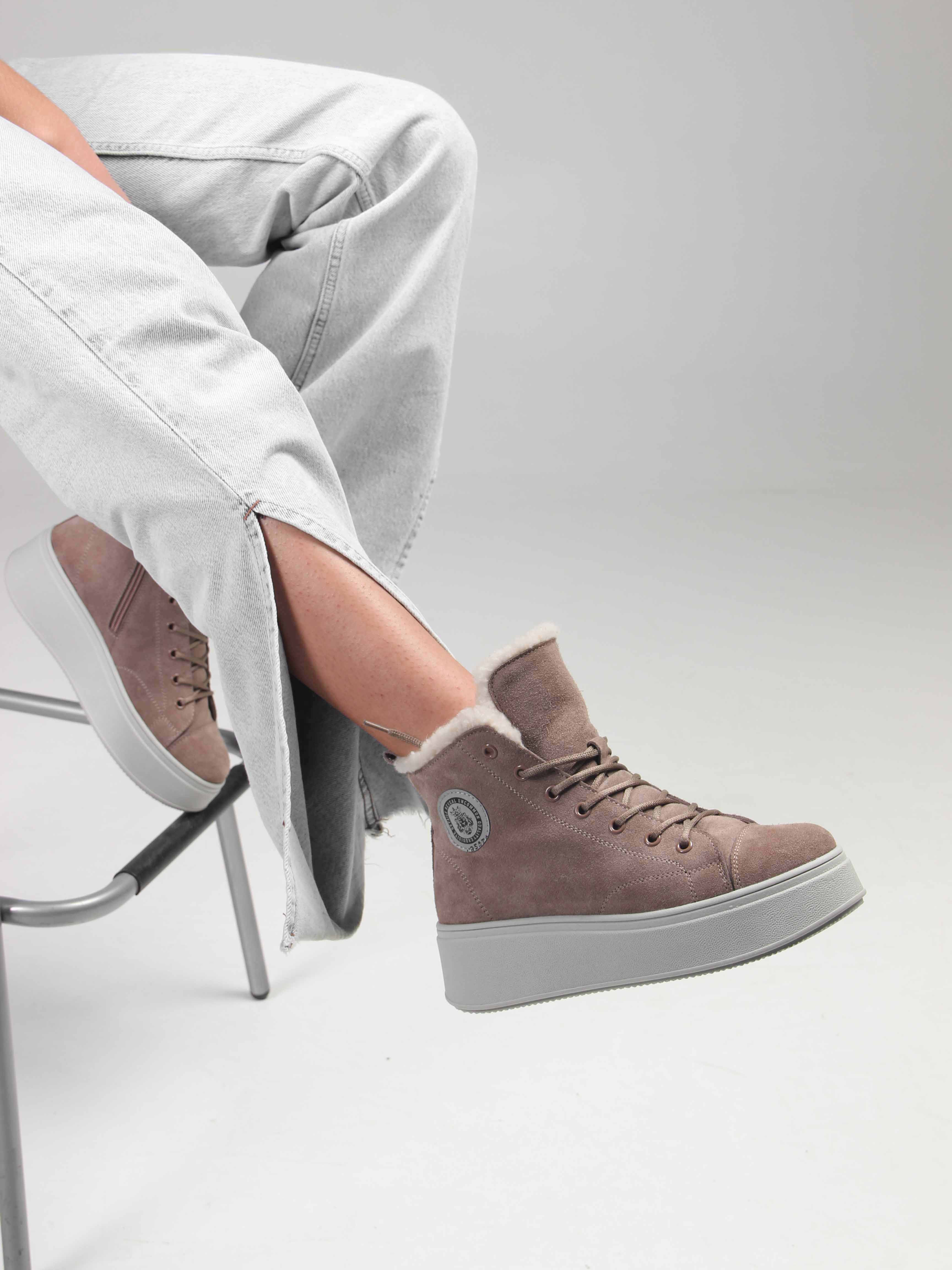 картинка Ботинки ED'ART 217.ALTA'gr. капучино замша от интернет магазина