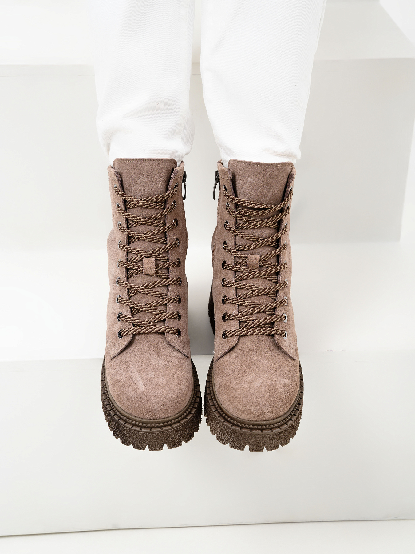 картинка Ботинки ED'ART 327.22511'br.Капучино замша от интернет магазина