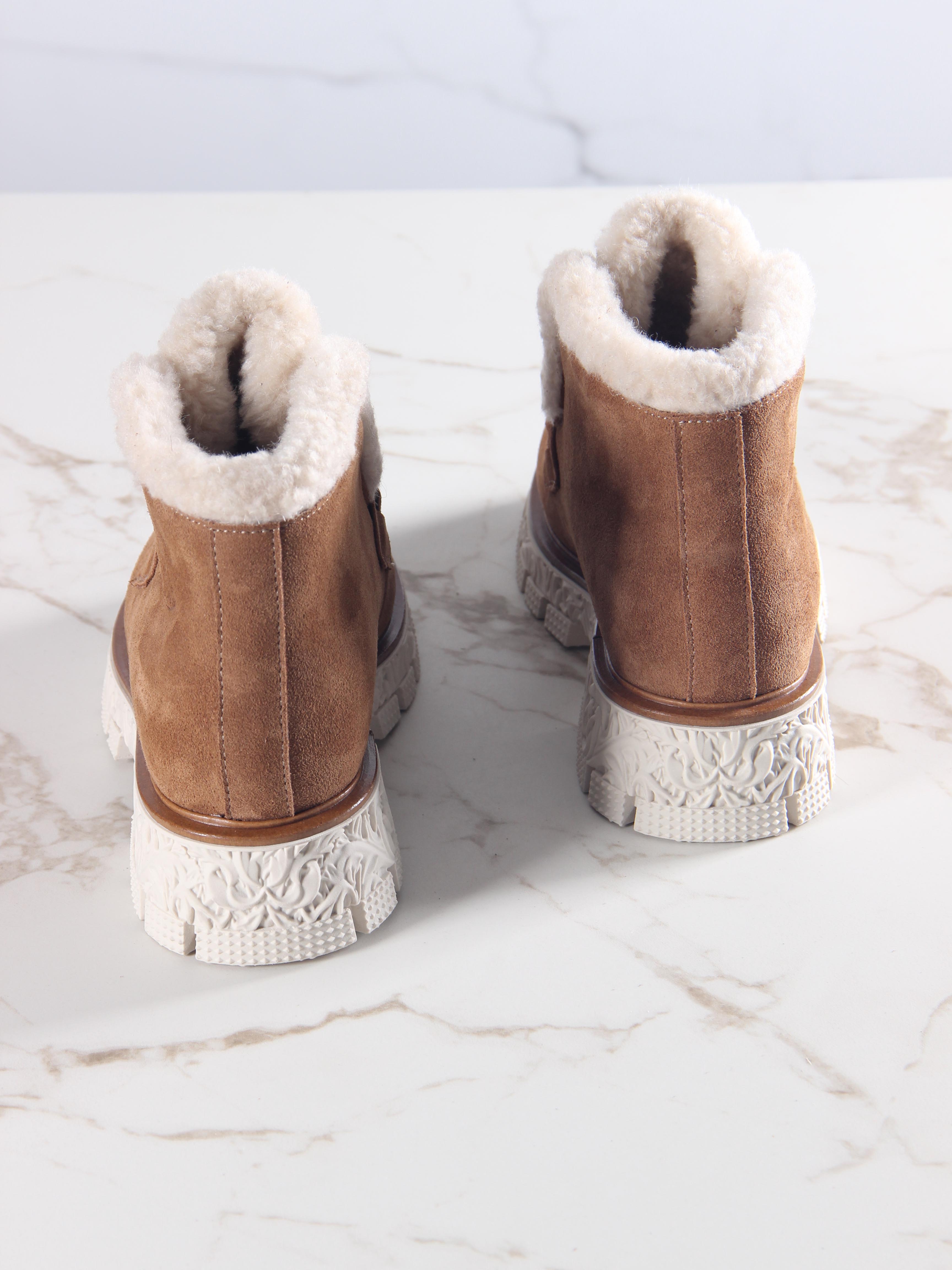 картинка Ботинки ED'ART 307. PODYUM141 'be.светло коричневый замша от интернет магазина