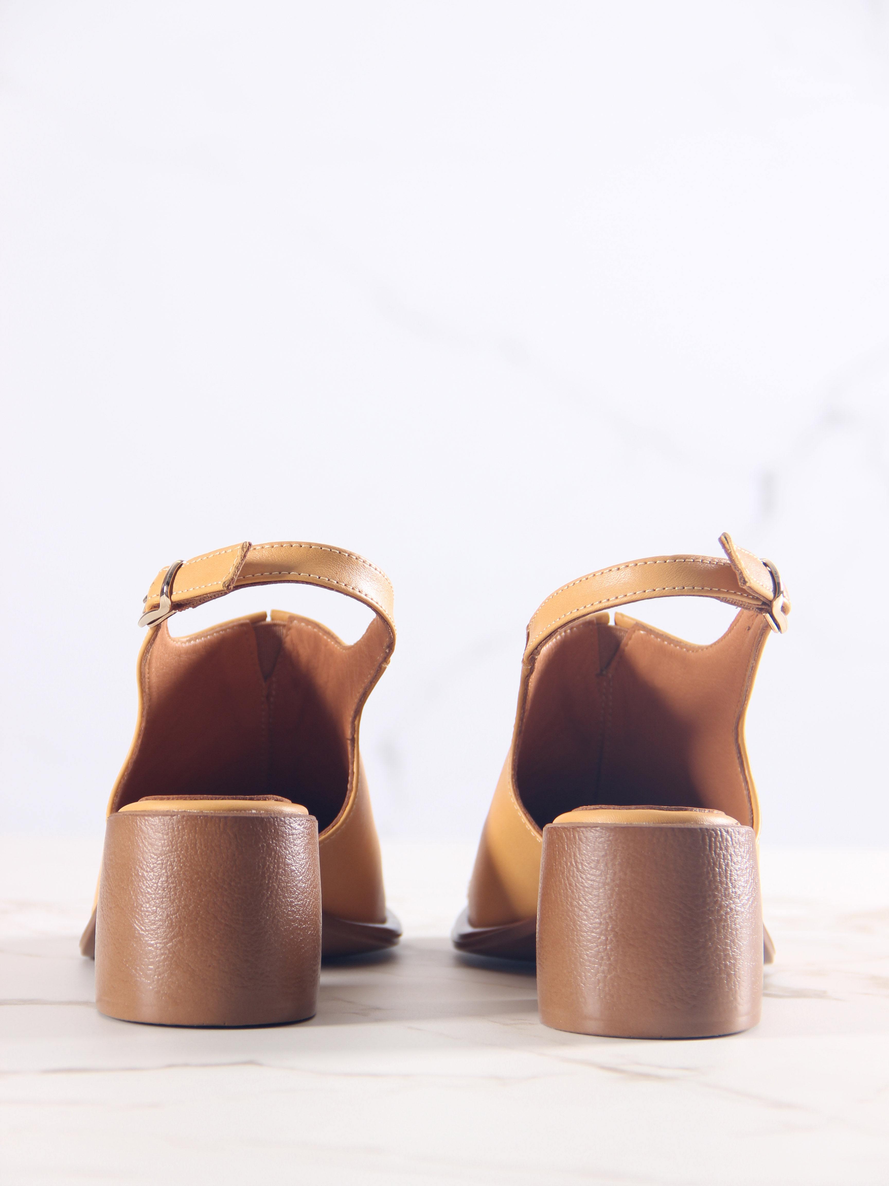 картинка Босоножки ED'ART 5133.23663'be. Тыква лион+коричневый от интернет магазина