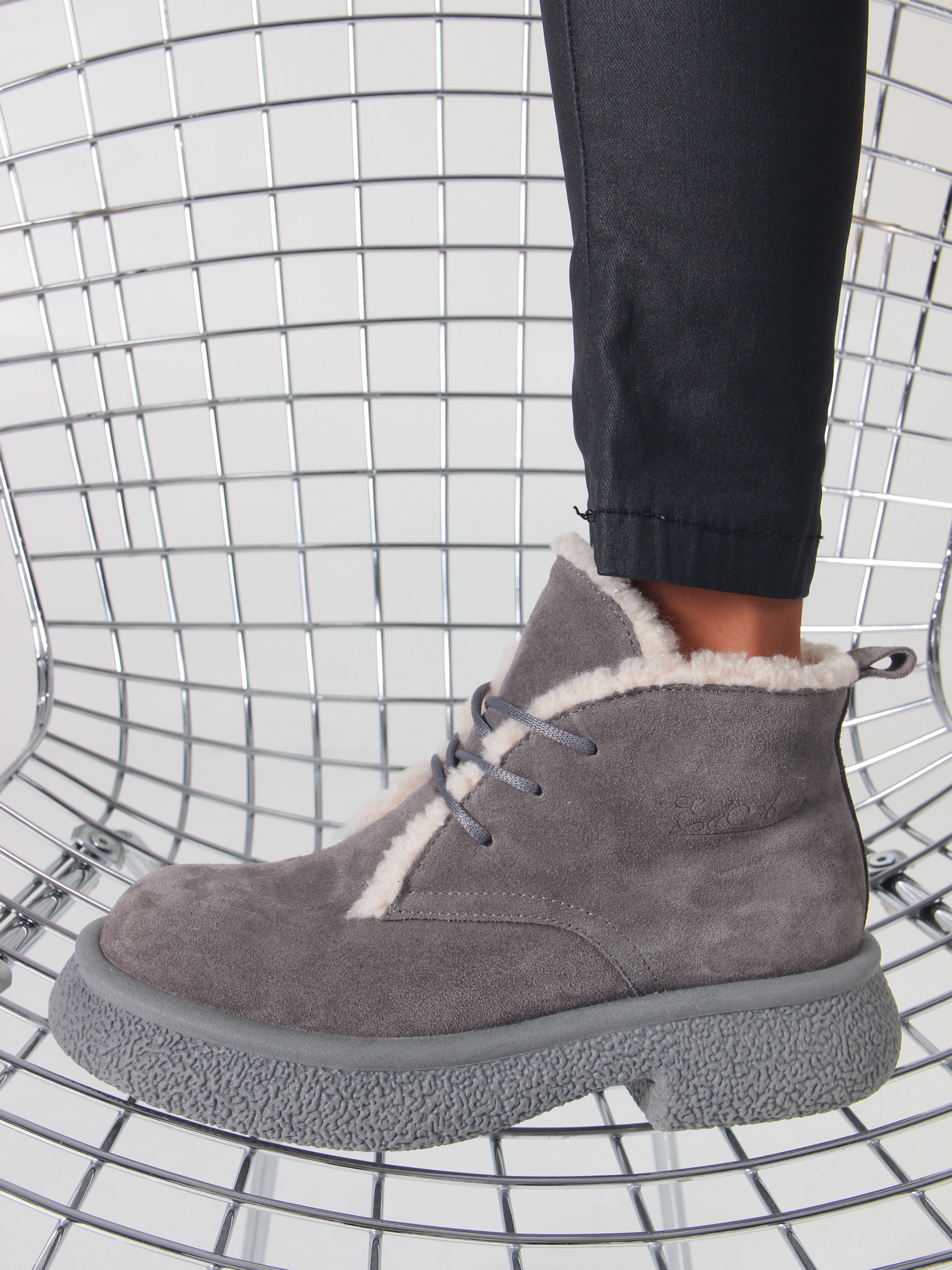 картинка Ботинки ED'ART 308.агата gr. серый замок замша от интернет магазина