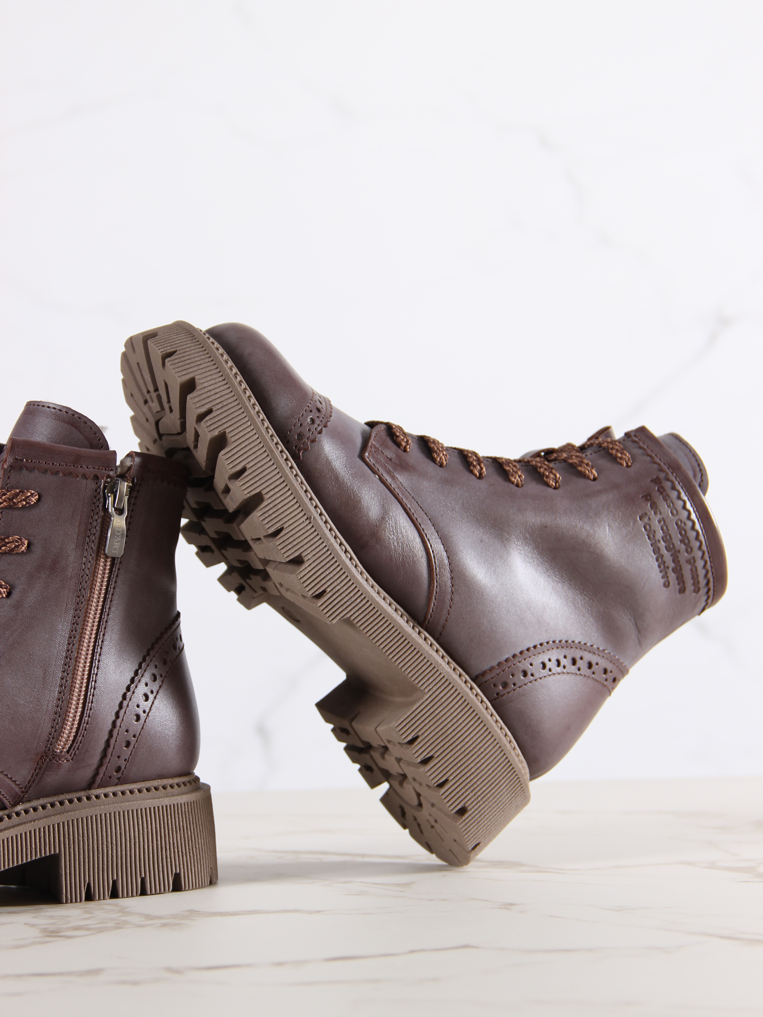 картинка Ботинки ED'ART 319.taskana'ka. Вакса коричневая от интернет магазина