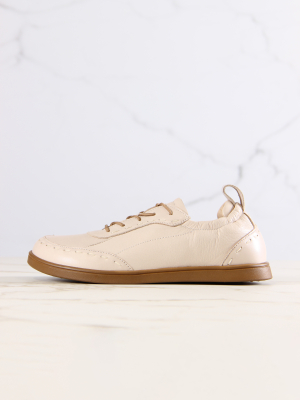 Сникерины кожаные бежевые