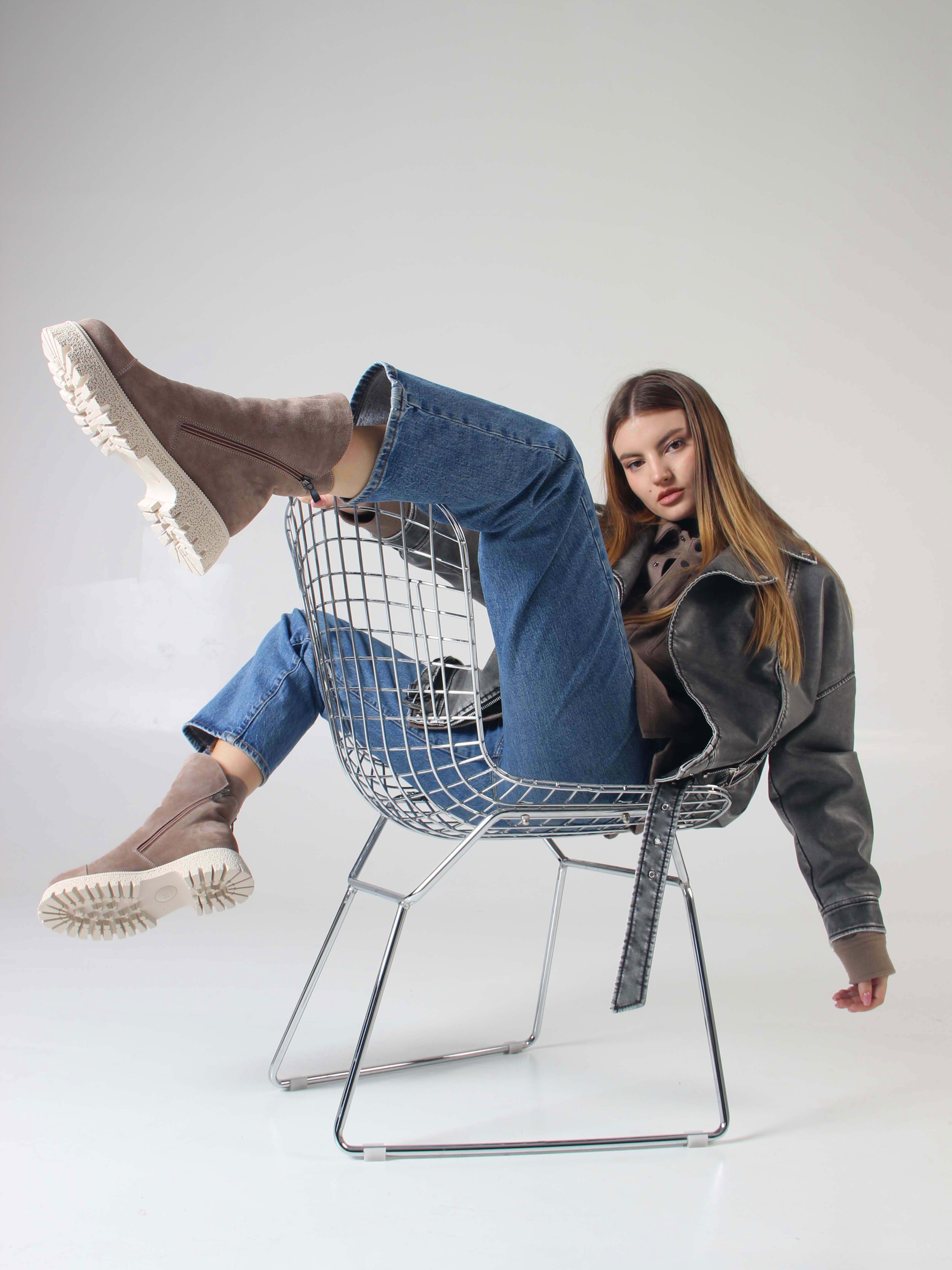 картинка Ботинки ED'ART 233.1541'be. Капучино замша от интернет магазина