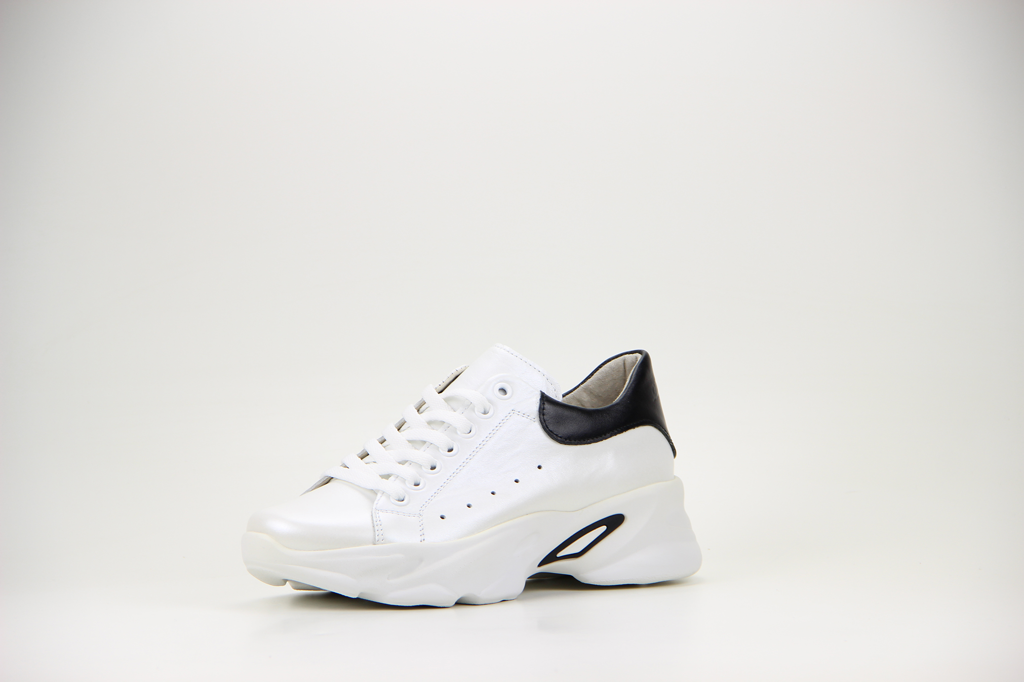 картинка Кроссовки ED'ART 139.188'w.white R от интернет магазина