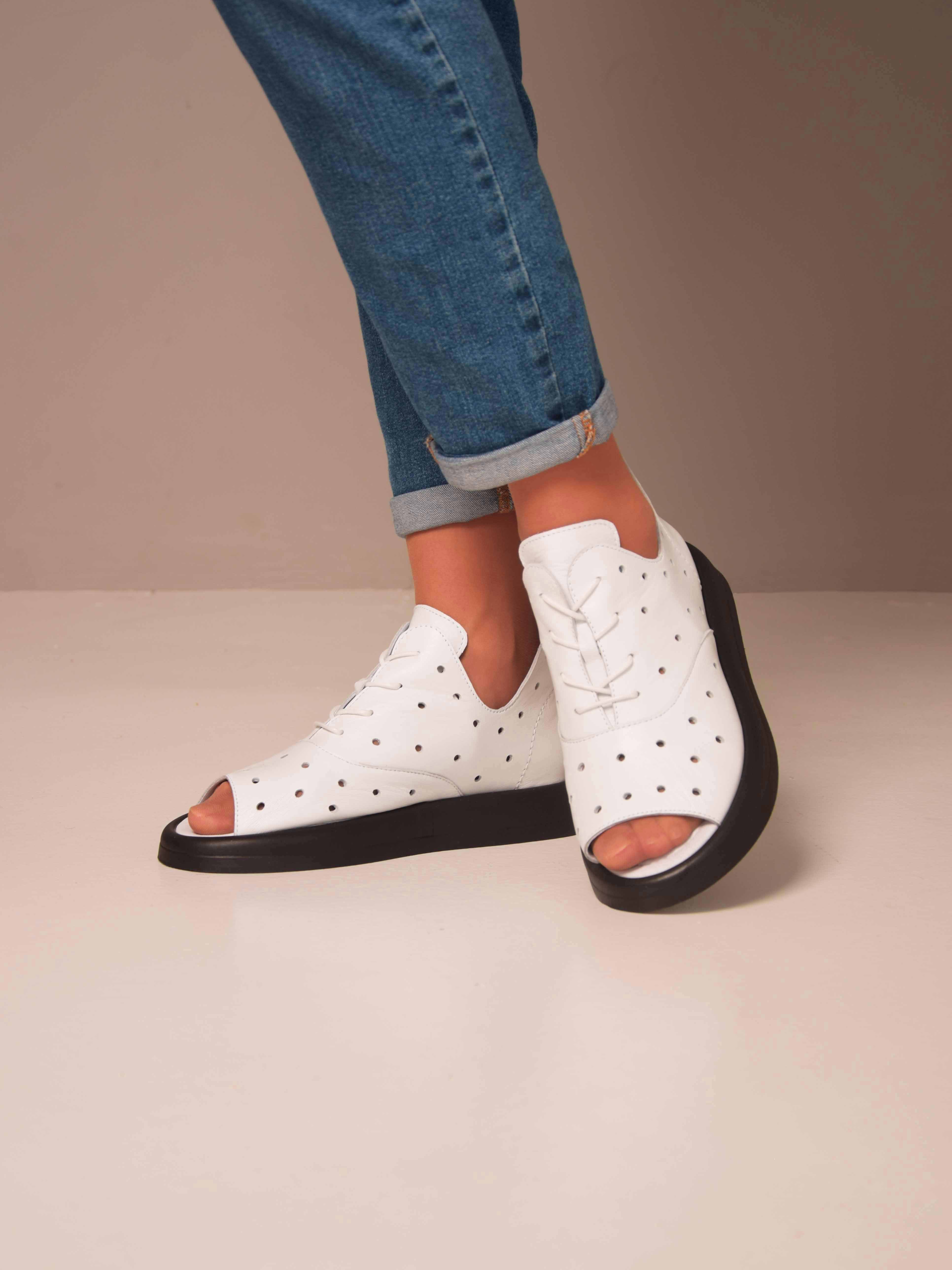 картинка Босоножки ED'ART 1059.0132'bl.Белый от интернет магазина