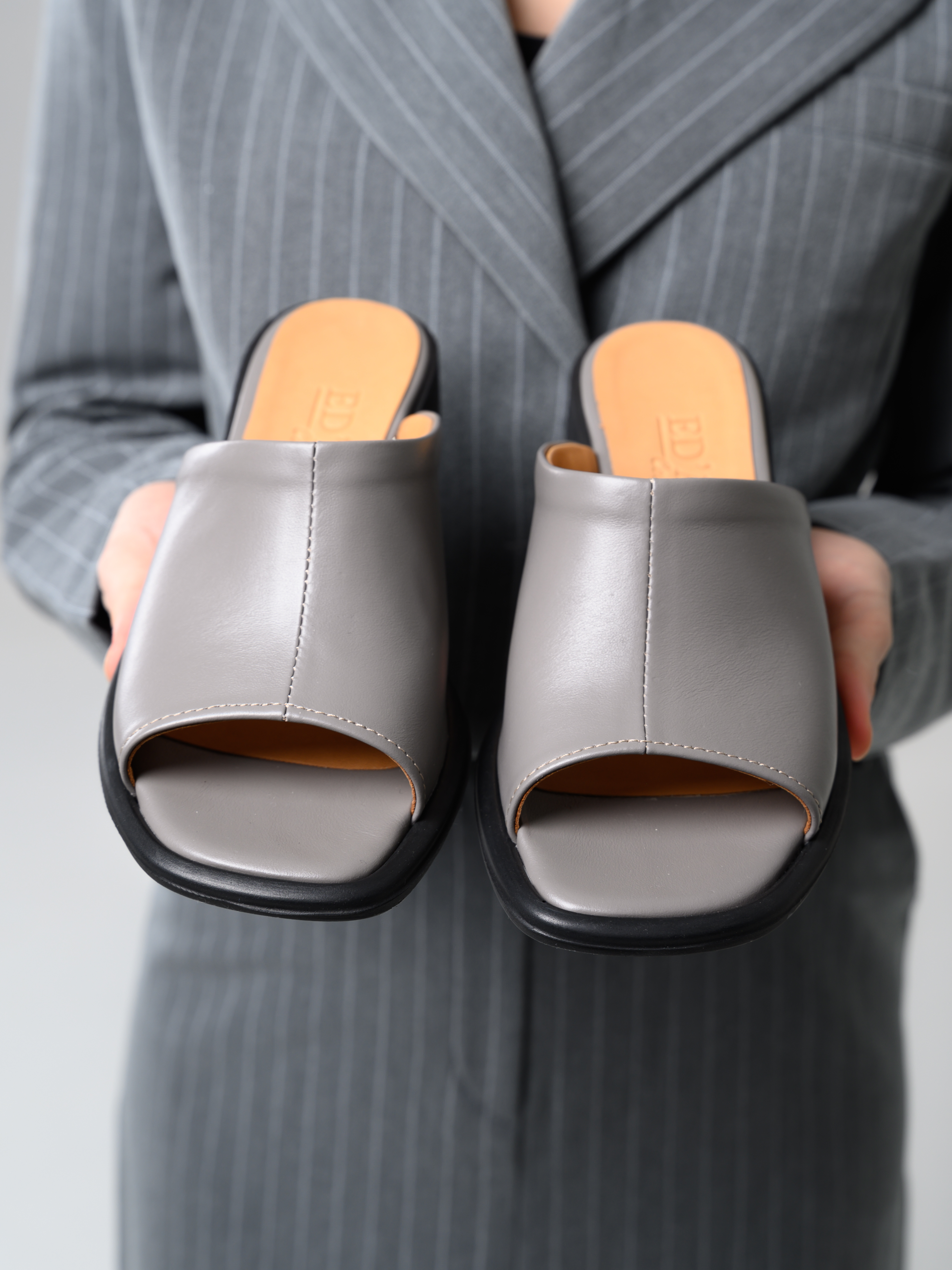 картинка Босоножки ED'ART 4012.23663'bl. Серый игуана от интернет магазина