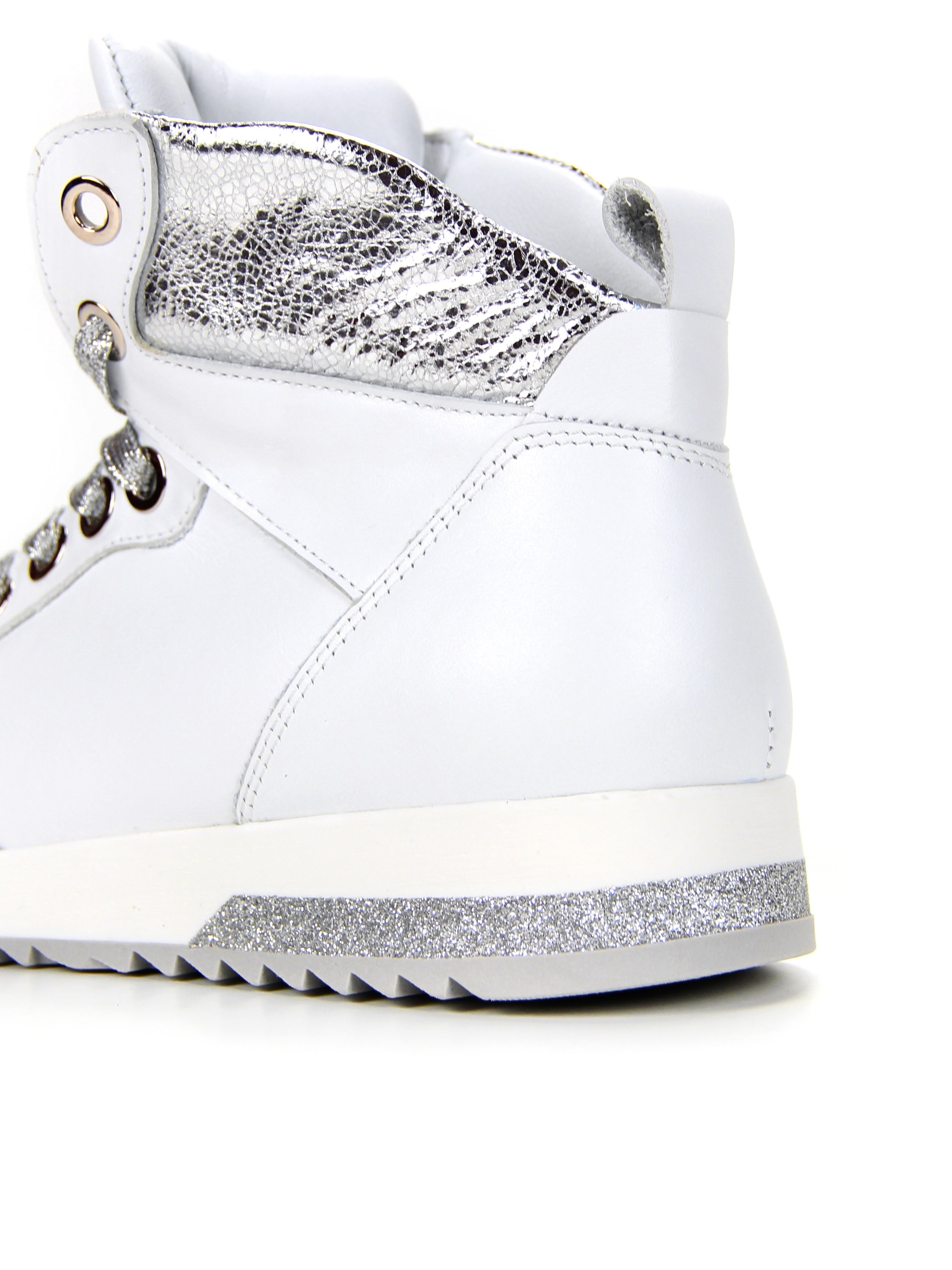 картинка Ботинки ED'ART 317.omega2'w. белый бусины R от интернет магазина