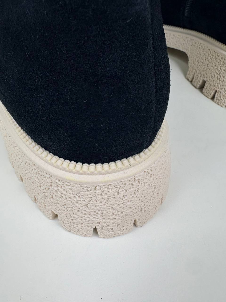 картинка Ботинки ED'ART 228.V.1541'be.Черный замша уценка от интернет магазина