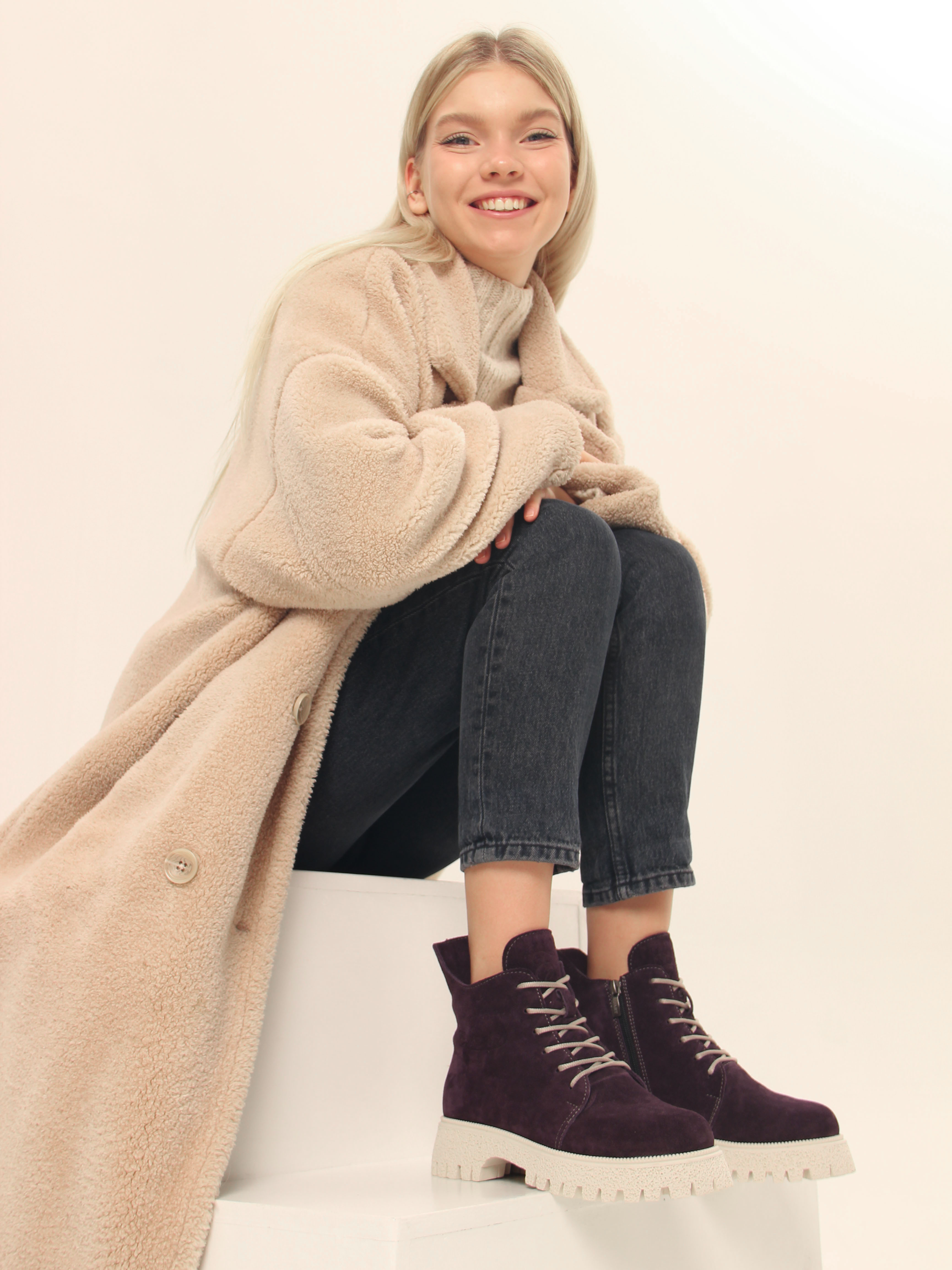 картинка Ботинки ED'ART 228.V.1541'be. сливовая замша от интернет магазина