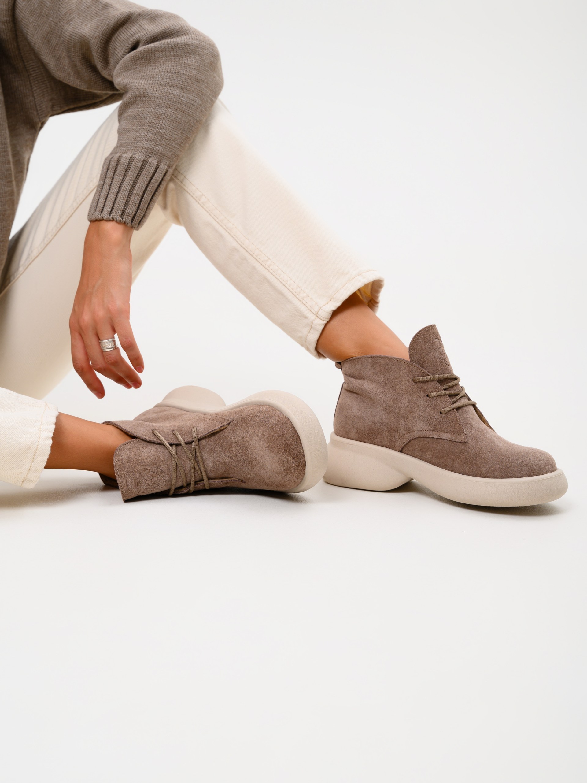 картинка Ботинки ED'ART 308.927'be. капучино замша от интернет магазина