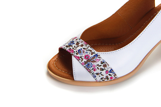 картинка Босоножки ED'ART 6007.624'be.white.flowers от интернет магазина