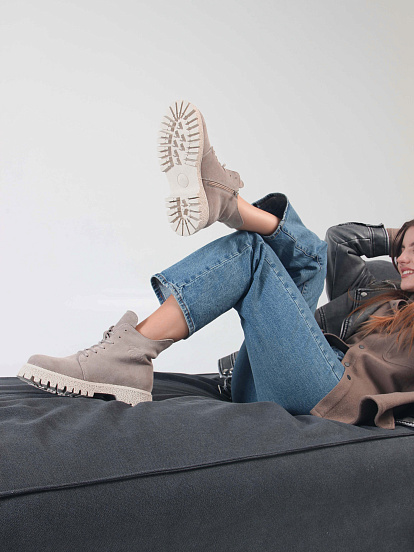 картинка Ботинки ED'ART 228.V.1541'be. Каменный замша от интернет магазина