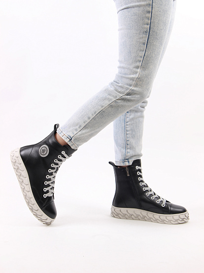 картинка Ботинки ED'ART 215.iceberg'w. black R от интернет магазина