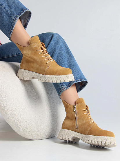 картинка Ботинки ED'ART 228.V.1541'be. светло-желтый замша от интернет магазина