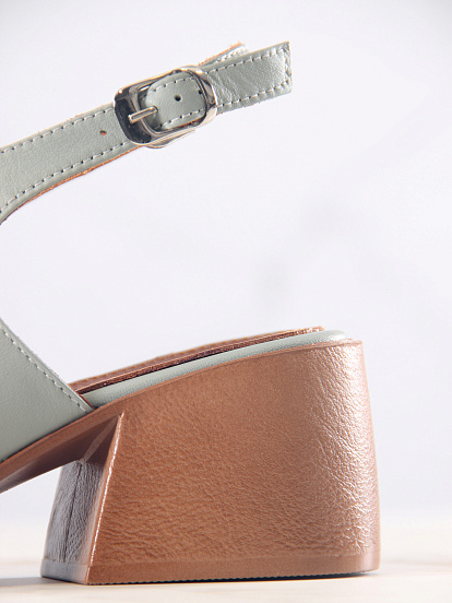 картинка Босоножки ED'ART 5133.23663'be. Авокадо лион+коричневый от интернет магазина