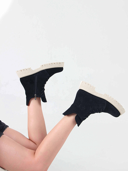 картинка Ботинки ED'ART 228.V.1541'be. Черный замша от интернет магазина