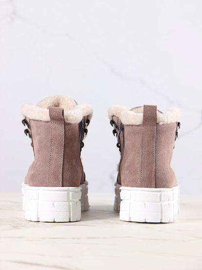 картинка Ботинки ED'ART 243.о.212131'w. Капучино замша от интернет магазина