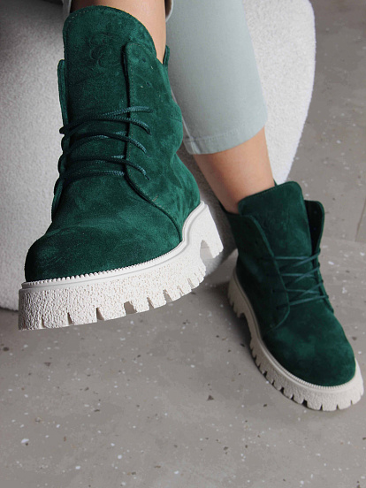 картинка Ботинки ED'ART 228.V.1541'be. Зеленый замша от интернет магазина
