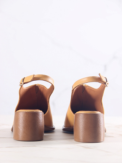 картинка Босоножки ED'ART 5133.23663'be. Тыква лион+коричневый от интернет магазина