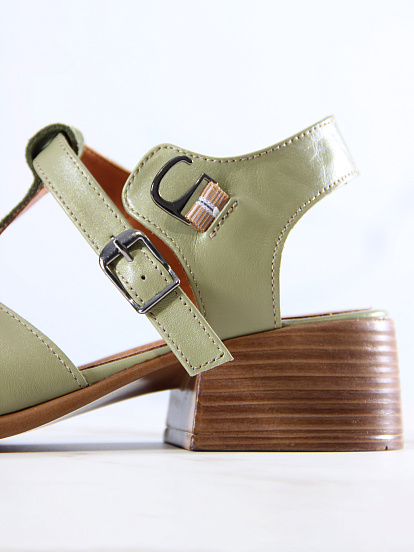 картинка Босоножки ED'ART 3038.26018'bе.Зеленая замша+олива от интернет магазина