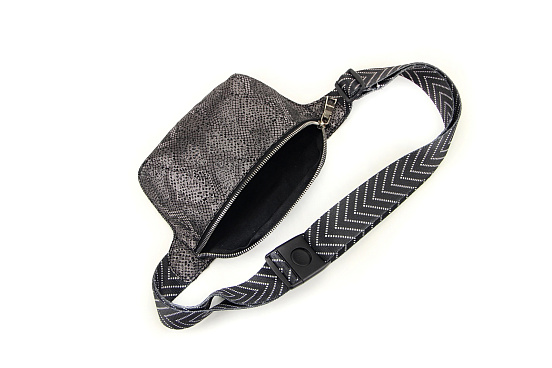 картинка Сумка-бананка ED`ART b01.black mamba от интернет магазина
